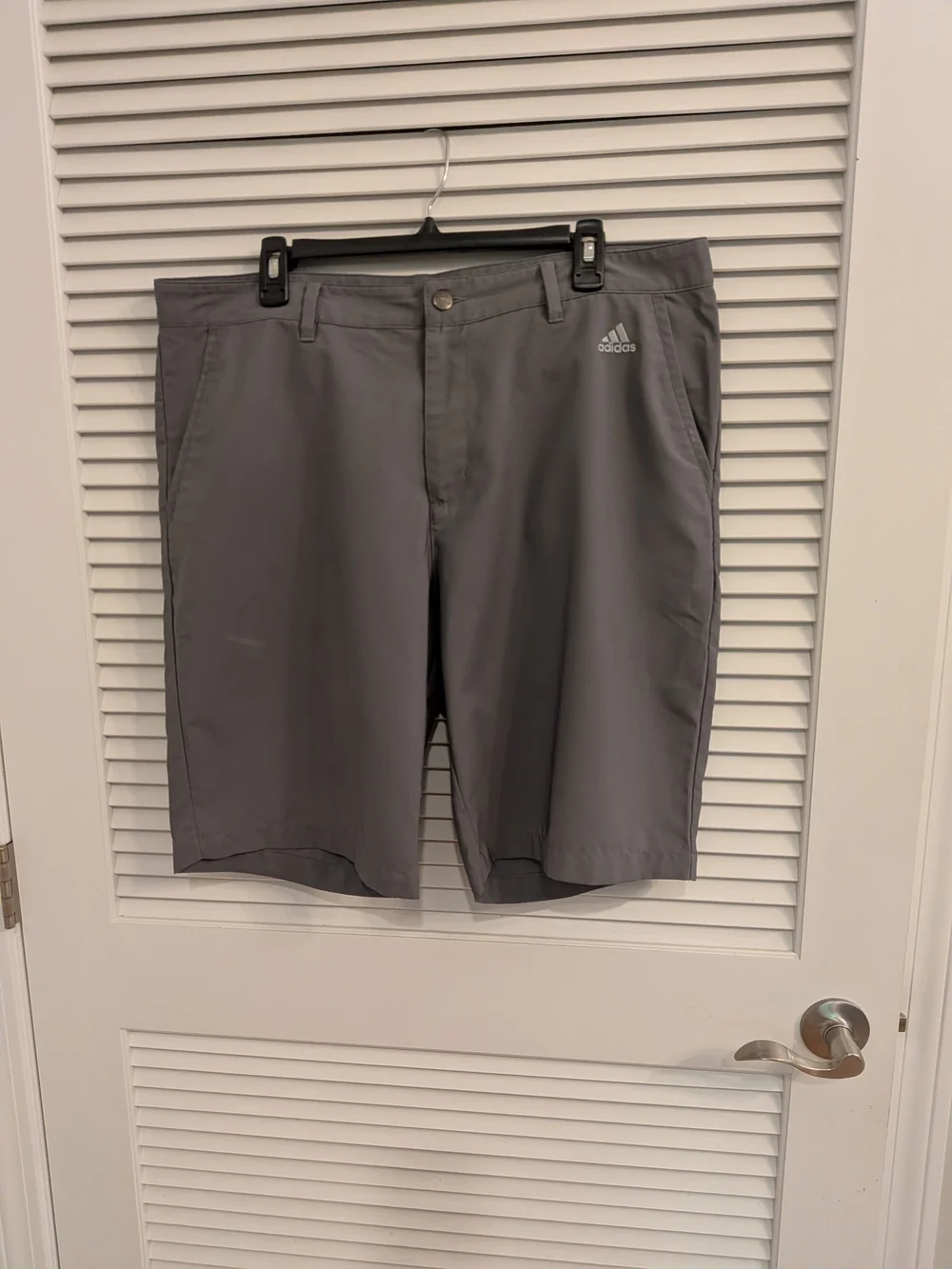 #1. Adidas Men's Gray Athletic Golf Short Size 38 Inseam Length 10.5